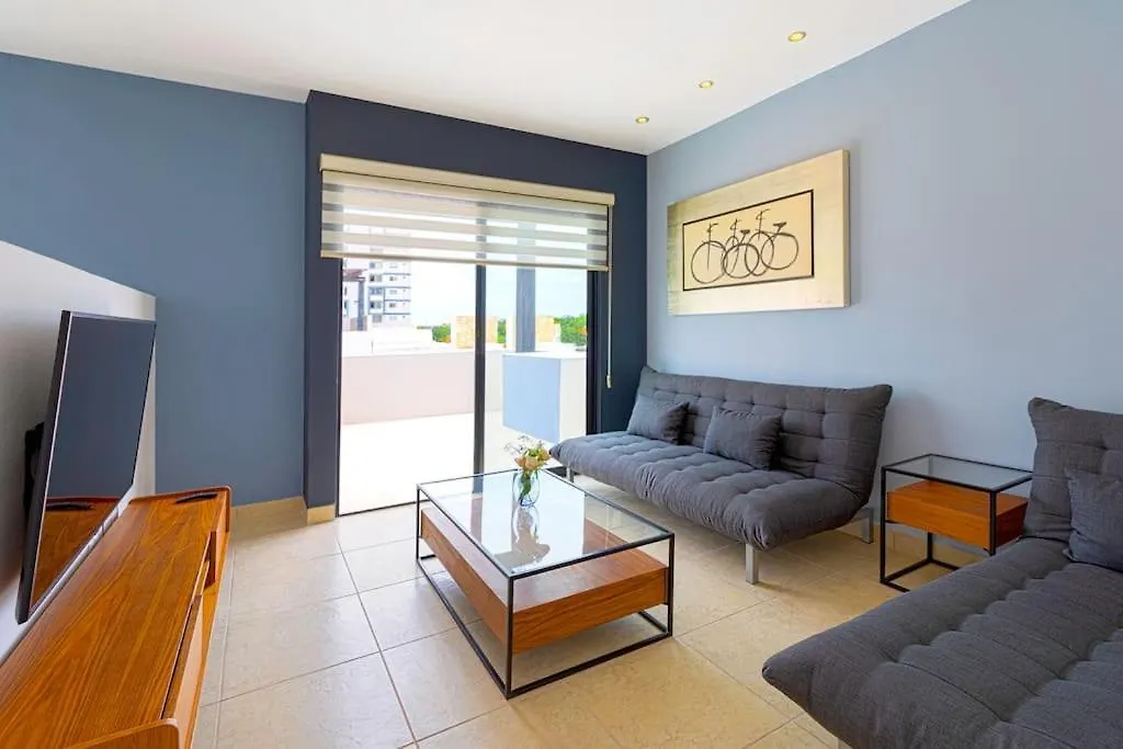 Fantastica Casa Con Alberca,Tvs, Netflix, Y A/A Villa Cancun Mexico