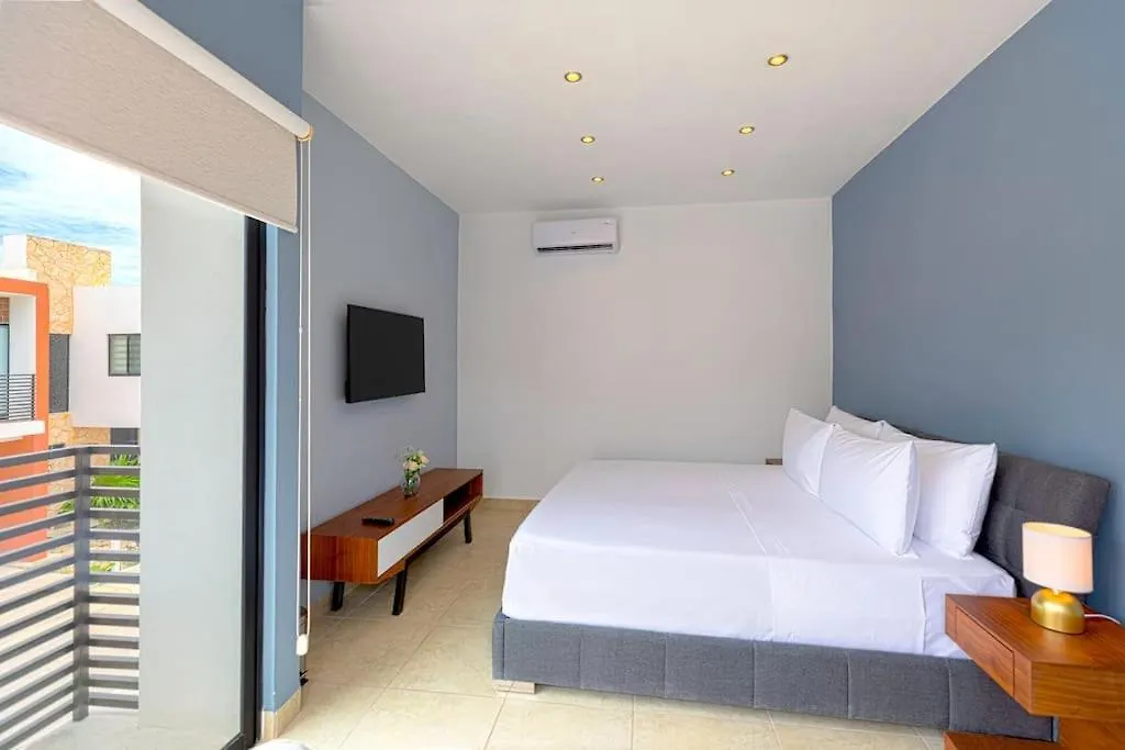 Fantastica Casa Con Alberca,Tvs, Netflix, Y A/A Villa Cancun 0*,  Mexico
